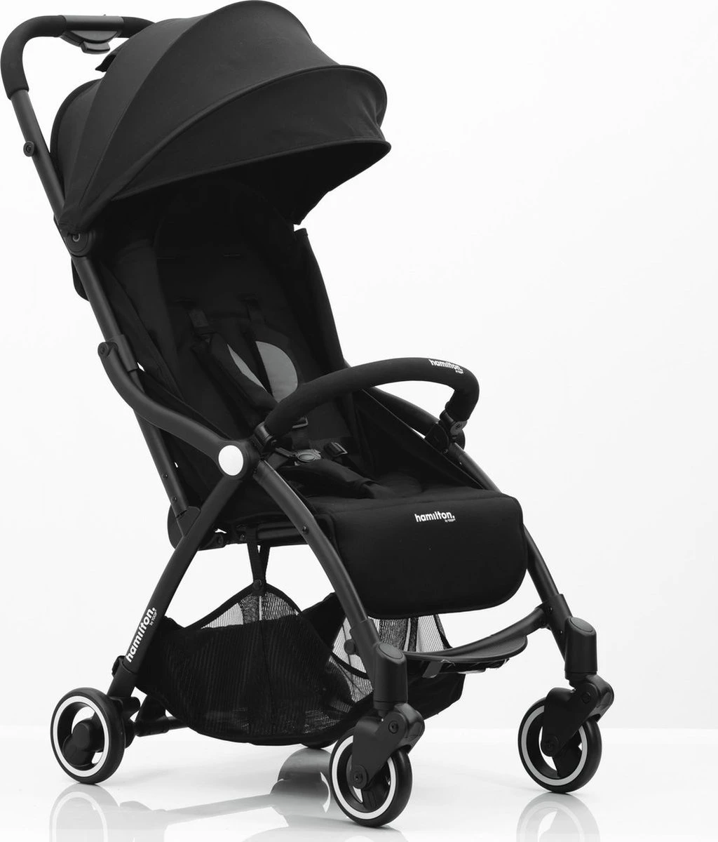 Hamilton By Yoop S1 Plus Buggy Met Monteerbare Premium Wieg – Nieuwer En Hoger 2023 Model - Stroller Met One Hand Folding Technologie – Zwart/Antraciet - Licht, Verstelbaar, Wendbaar - Geschikt Van 0 Maanden Tot 4 Jaar 10 Hamilton By Yoop S1 Plus Buggy Met Monteerbare Premium Wieg – Nieuwer En Hoger 2023 Model - Stroller Met One Hand Folding Technologie – Zwart/Antraciet - Licht, Verstelbaar, Wendbaar - Geschikt Van 0 Maanden Tot 4 Jaar - Afbeelding 10