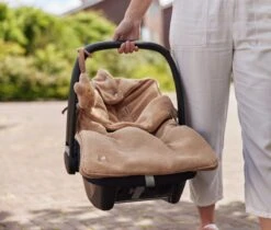 Jollein Voetenzak Voor Autstoel & Kinderwagen - Basic Knit - Biscuit 14 Jollein Voetenzak Voor Autstoel & Kinderwagen - Basic Knit - Biscuit -Babyproducten Winkel 1200x1018 3