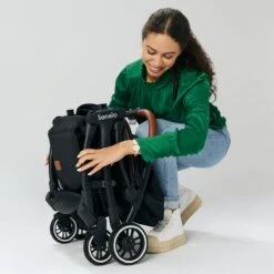 Lionelo Buggy Julie One - Kinderwagen Premium - Automatisch Opvouwen - Wandelwagen Tot 22 Kg - Comfortabele Zitje -Babyproducten Winkel 1200x1200 1059