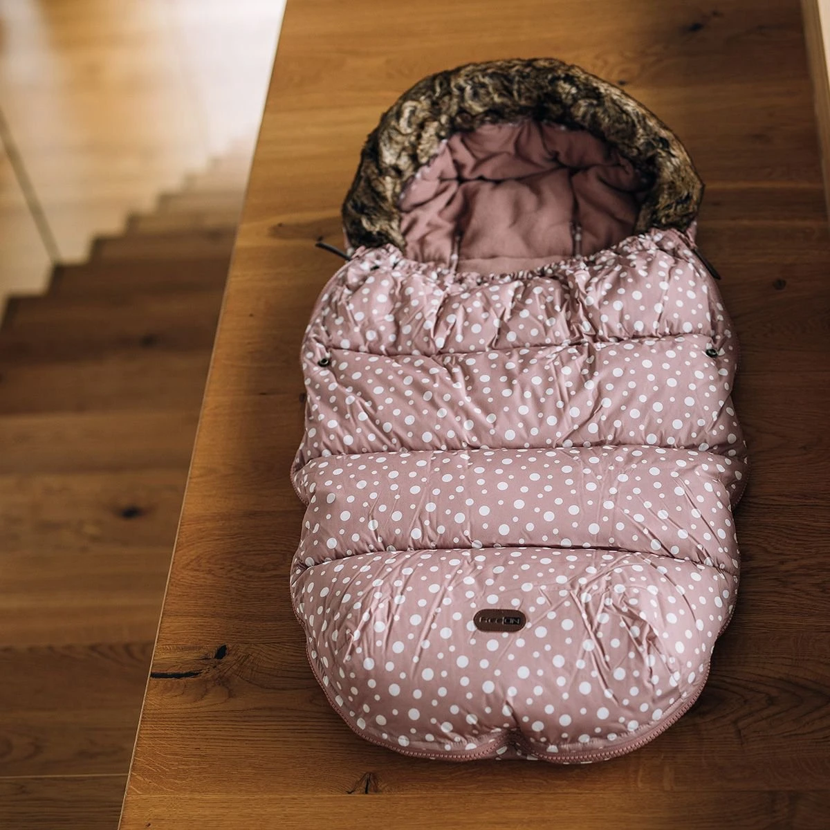 FreeON Universele Voetenzak Voor Buggy - Kinderwagen - Roze (met Afneembare Kraag) 2 FreeON Universele Voetenzak Voor Buggy - Kinderwagen - Roze (met Afneembare Kraag) - Afbeelding 2