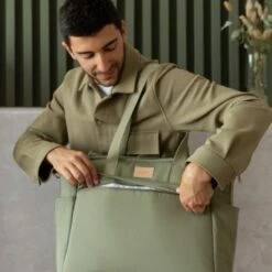 Nobodinoz Baby On The Go Luiertas Olive Green -Babyproducten Winkel 1200x1200 231