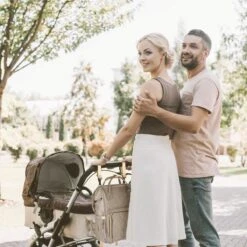 LifeGoods Luiertas Rugzak - Incl. Buggy En Kinderwagen Haken - Complete Set - 23.8 L - Grijs -Babyproducten Winkel 1200x1200 284