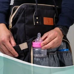 Luiertas Rugzak - Monx Luiertas Verzorgingstas Met Uitklapbaar Babybedje - Overzichtelijke Luierrugzak Extra Buggy En Kinderwagen Haken Inclusief Geïsoleerde Flessenhouder - Zwart -Babyproducten Winkel 1200x1200 499