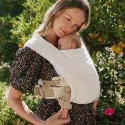 Ergobaby Embrace Babydraagzak - Cream - Ergonomisch Vanaf Geboorte 7 Ergobaby Embrace Babydraagzak - Cream - Ergonomisch Vanaf Geboorte -Babyproducten Winkel 1200x1200 869