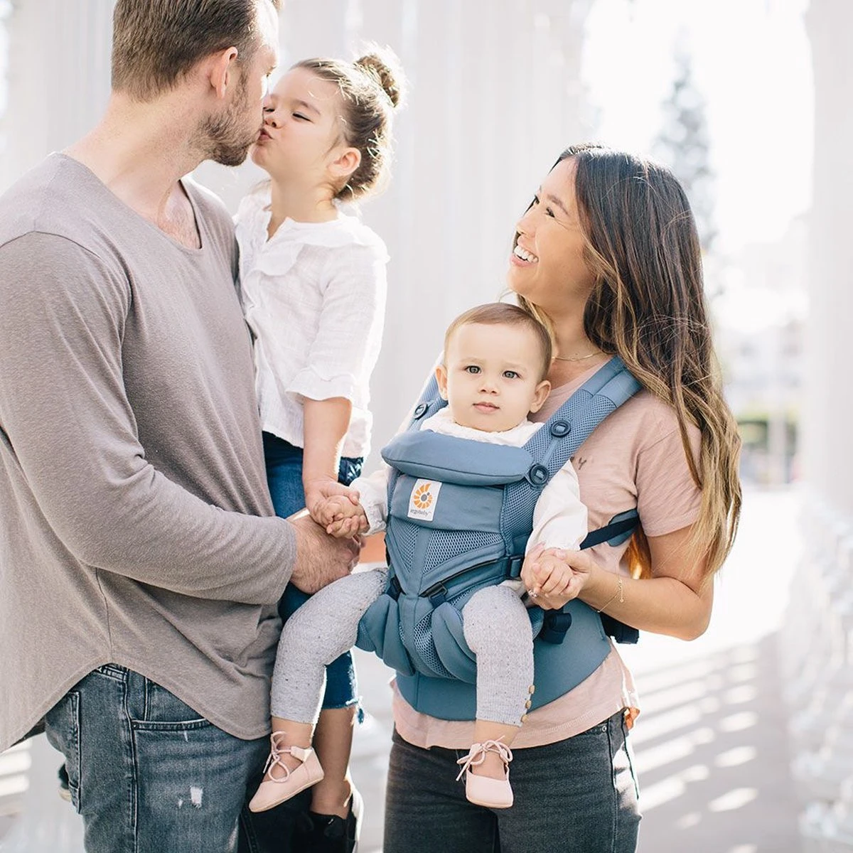 Ergobaby Omni 360 Cool Air Mesh Baby Draagzak - Oxford Blue 7 Ergobaby Omni 360 Cool Air Mesh Baby Draagzak - Oxford Blue - Afbeelding 7