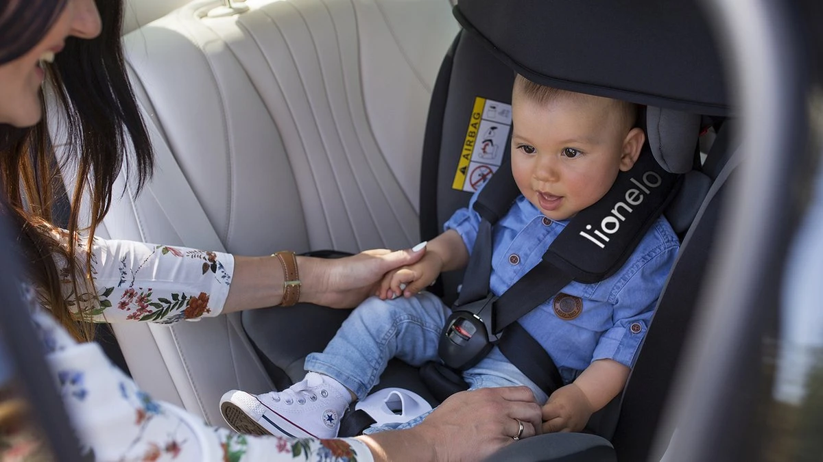 Lionelo Bastiaan - Autostoel - 360° Draaibaar - ISOFIX 16 Lionelo Bastiaan - Autostoel - 360° Draaibaar - ISOFIX - Afbeelding 16