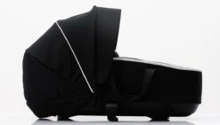 Hamilton By Yoop X1 Plus Kinderwagen - Buggy Met Monteerbare Wieg - Premium Stroller Met One Hand Folding Technologie - Nieuw, Hoger, Uitgebreider 2023 Model - Zwart - Licht, Verstelbaar, Wendbaar En Geschikt Van 0 Maanden Tot 4 Jaar -Babyproducten Winkel 1200x687