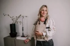 Draagzak - Cross & Go - Pure Baby Love - Panter Taupe - Maat 44 T/m 74 -Babyproducten Winkel 1200x797 4