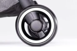 Hamilton By Yoop X1 Plus Buggy – Nieuw, Hoger, Uitgebreider 2023 Model – Premium Stroller Met One Hand Folding Technologie – Grijs – Lichte, Verstelbare En Wendbare Kinderwagen Met Vele Gemakken -Babyproducten Winkel 1200x799 20