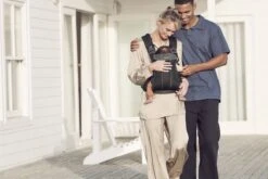 BabyBjörn Draagzak Harmony - 3D Mesh - Zwart -Babyproducten Winkel 1200x800 144