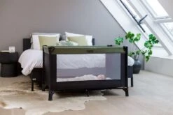 Qute Campingbed Q-sleep Olijfgroen/zwart -Babyproducten Winkel 1200x800 222