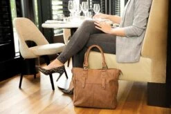 Little Company Vienna Luiertas - Cognac 11 Little Company Vienna Luiertas - Cognac -Babyproducten Winkel 1200x800 34