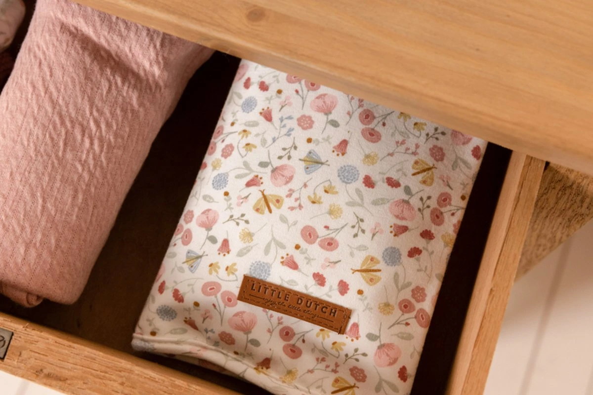 Little Dutch Luieretui Flowers & Butterflies 5 Little Dutch Luieretui Flowers & Butterflies - Afbeelding 5