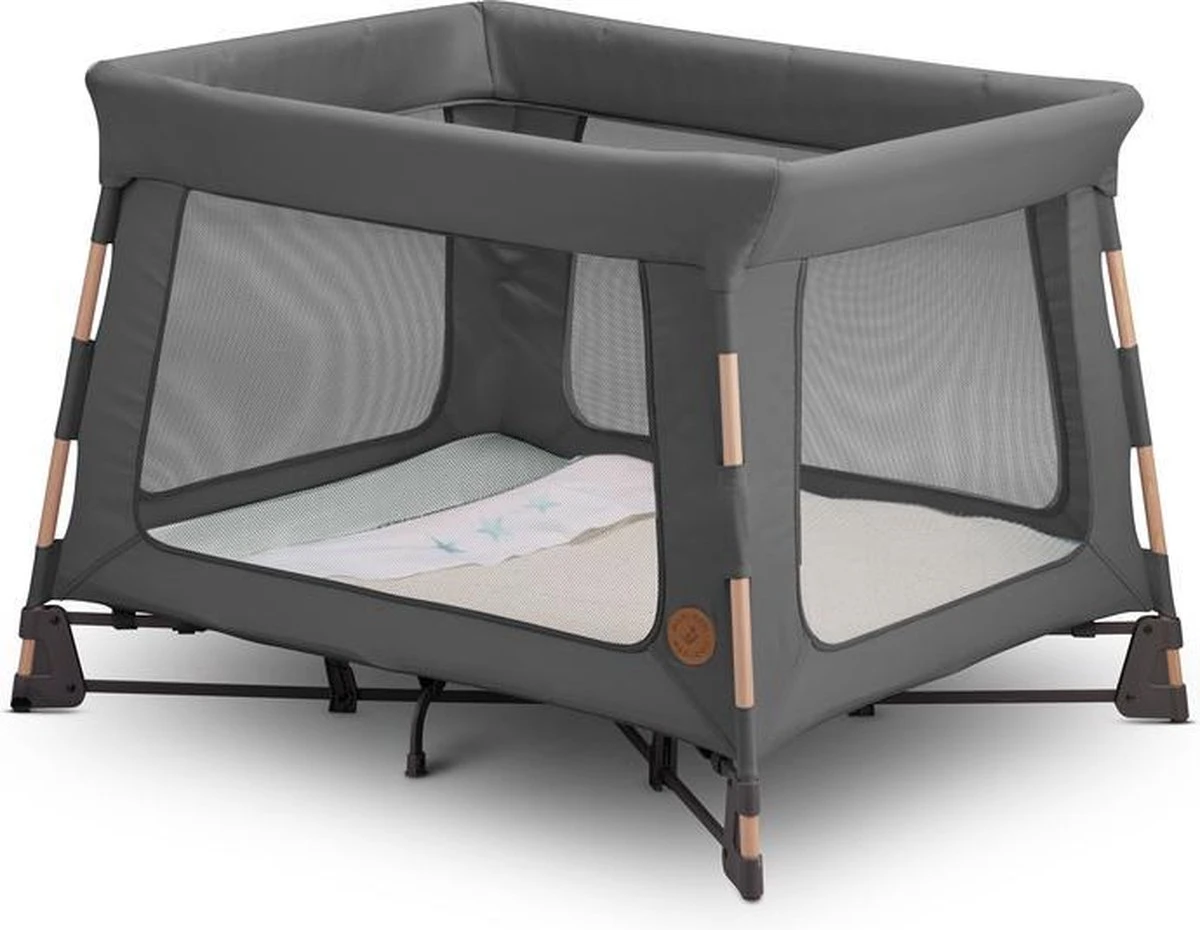 Maxi-Cosi Swift 3-in-1 Campingbedje - Beyond Graphite 1 Maxi-Cosi Swift 3-in-1 Campingbedje - Beyond Graphite