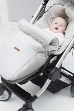 Baby's Only Voetenzak Buggy - Buggyzak Classic - Zand - Geschikt Voor 3-puntsgordel -Babyproducten Winkel 800x1200 199