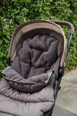 Jollein Voetenzak Voor Buggy & Wandelwagen - Grey 31 Jollein Voetenzak Voor Buggy & Wandelwagen - Grey -Babyproducten Winkel 800x1200 212
