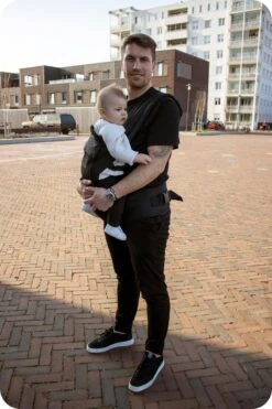 Deryan Pack Luxe Ergonomische Draagzak - Babydrager + Opbergvakjes - Zwart -Babyproducten Winkel 800x1200 93