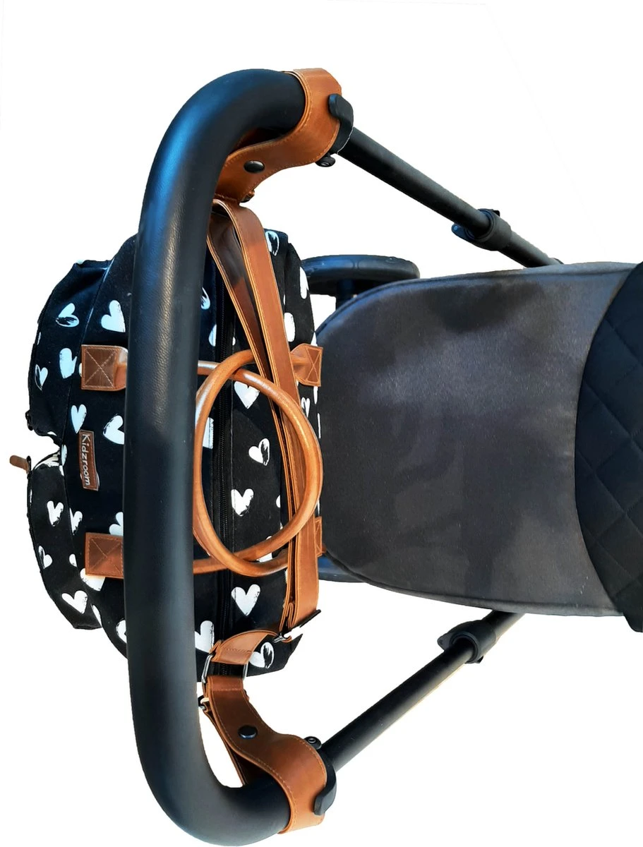 Kidzroom Black And White Luiertas - Zwart - Ophanglussen Kinderwagen - Verschoonmatje - Verstelbare Schouderband 14 Kidzroom Black And White Luiertas - Zwart - Ophanglussen Kinderwagen - Verschoonmatje - Verstelbare Schouderband - Afbeelding 14