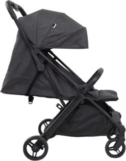 Prénatal Compact Buggy – Kinderwagen Met Boodschappenmand En Zonneklep - Traploos Verstelbare Wandelwagen – Inklapbaar Met 1 Hand - Plooibuggy Zwart 8 Prénatal Compact Buggy – Kinderwagen Met Boodschappenmand En Zonneklep - Traploos Verstelbare Wandelwagen – Inklapbaar Met 1 Hand - Plooibuggy Zwart -Babyproducten Winkel 936x1200 3