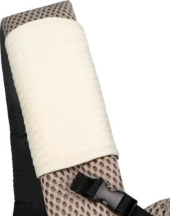 Dooky Ergonomische Draagzak Urban Comfort Beige Desert -Babyproducten Winkel 945x1200 3