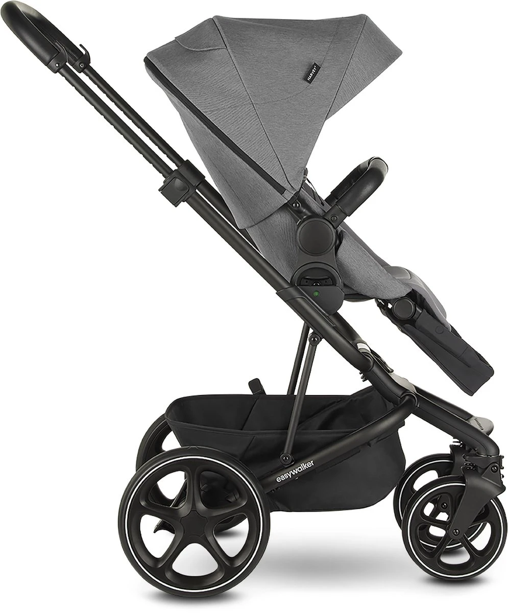 Easywalker Harvey 3 / Harvey³ Voordeelset Bestaande Uit Kinderwagen, Reiswieg, Voetenzak, Regenhoes Voor Zitting En Reiswieg, Hoes Voor De Reiswiegmatras - Kleur Fossil Grey 2 Easywalker Harvey 3 / Harvey³ Voordeelset Bestaande Uit Kinderwagen, Reiswieg, Voetenzak, Regenhoes Voor Zitting En Reiswieg, Hoes Voor De Reiswiegmatras - Kleur Fossil Grey - Afbeelding 2